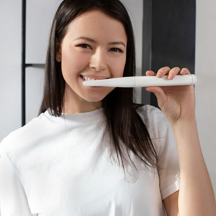 【プレスリリース】歯磨き粉を内蔵？！米国発の魔法の歯ブラシ Nest Brushが最大20％オフでMakuakeにて販売中