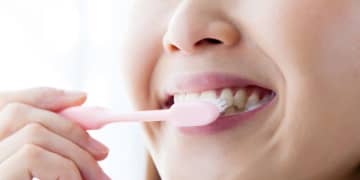 多い？少ない？昼食後の歯磨き、外出先で「する」が４割弱に お口の悩みについての調査結果