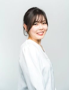 鈴木歩先生